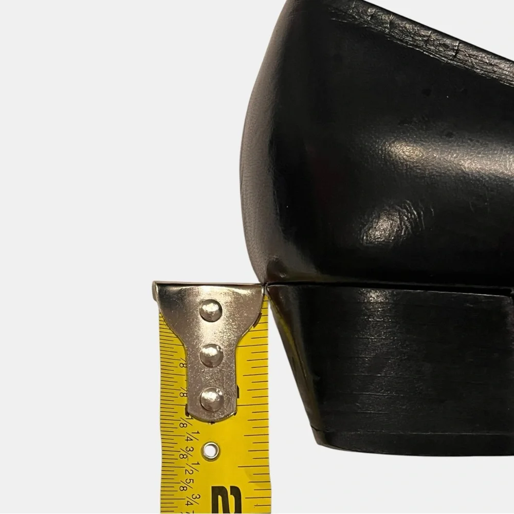 GIORGIO ARMANI black leather low heel squared off point toe heels size 9.5 39.5